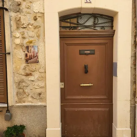 Lägenhet Les Haciendas - 5 Dans Le Viel Antibes