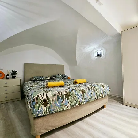 Les Haciendas - 5 Dans Le Viel * Antibes